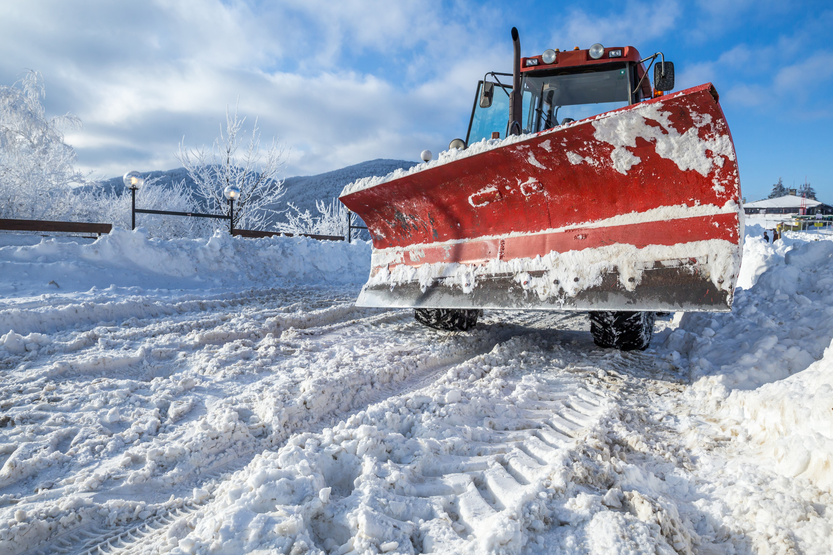 How To Choose A Company For Snow Removal Springfield MO